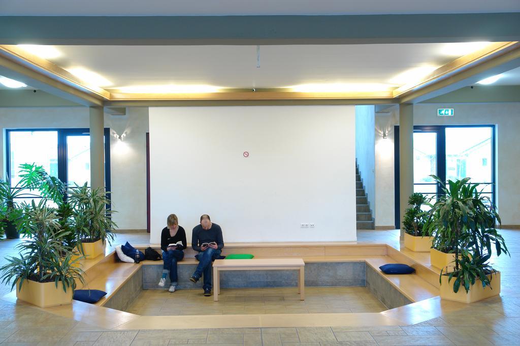 Euroville Jugend- Und Sporthotel Naumburg  Exterior foto