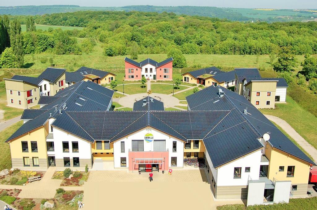 Euroville Jugend- Und Sporthotel Naumburg  Exterior foto
